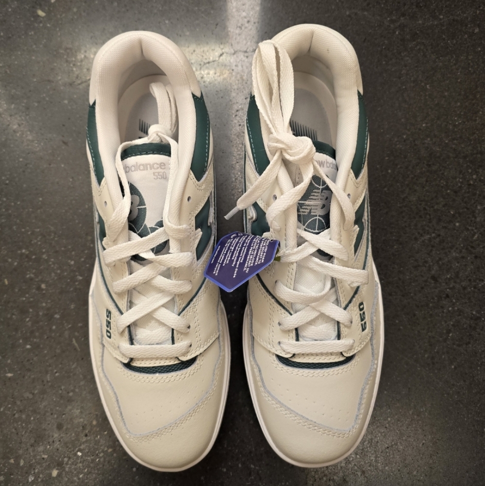 9.5 New Balance Women's 550 Basketball Shoes Walking Sneakers White Spruce - Picture 6 of 9